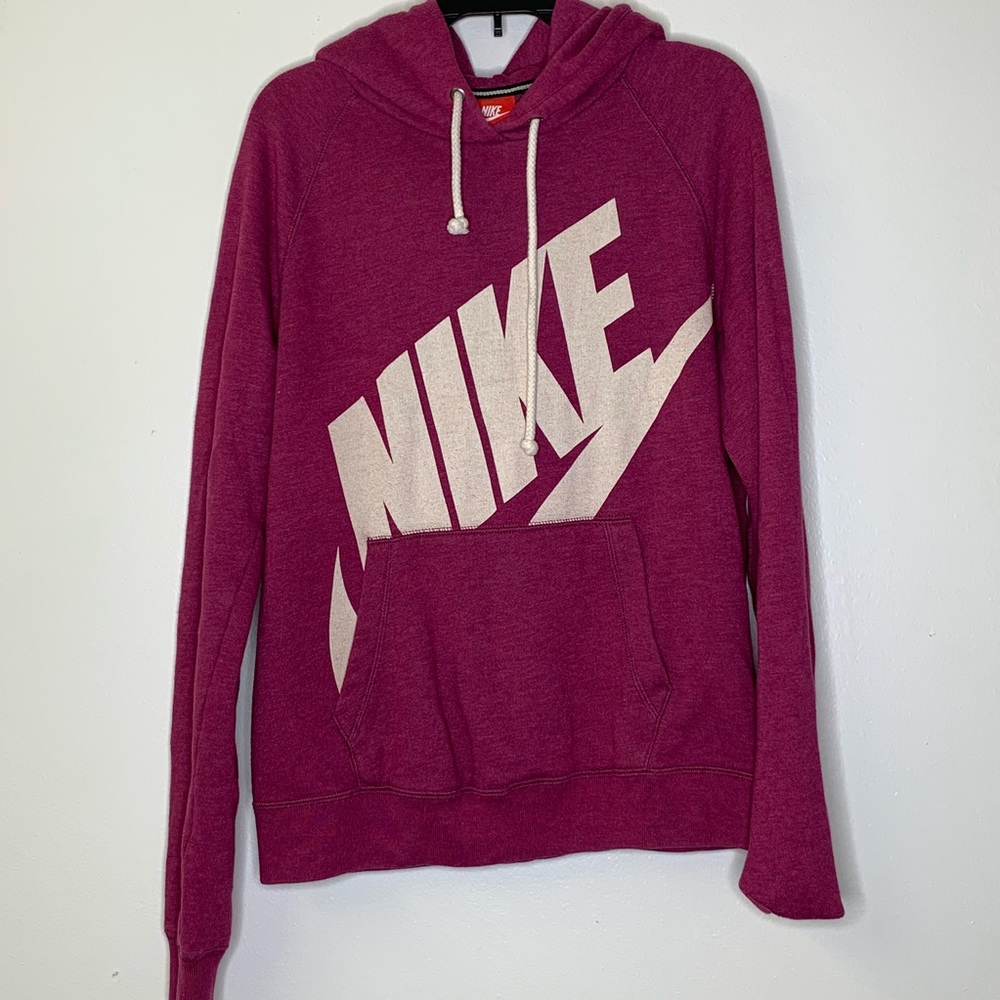 Nike Purple Athletic Hoodie Shirt Size Medium